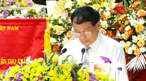 bác lê quốc ẩm.png