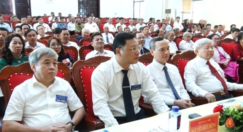 ng nghe có bác minh.png