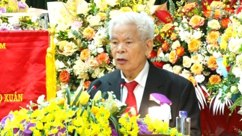 bác tam phát biểu.png