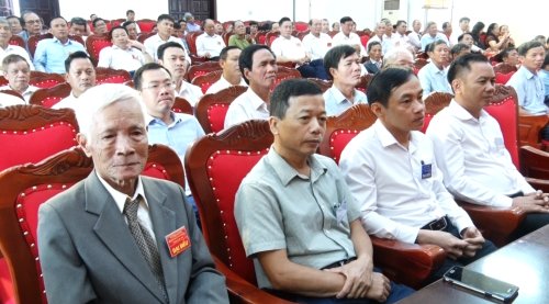 người nghe.png