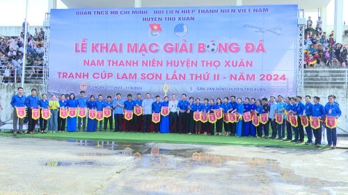 khai mạc.jpg